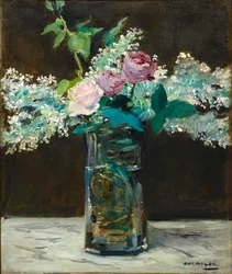 Jarrón con lilas blancas y rosas